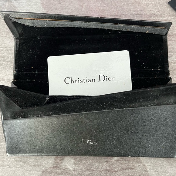 Dior sunglasses. Mint condition! - Picture 6 of 6